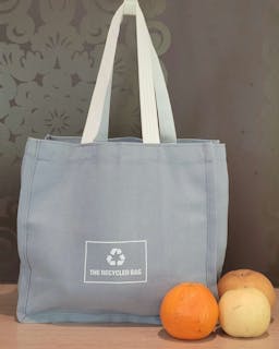Customisable & recycled shopping bag image 1